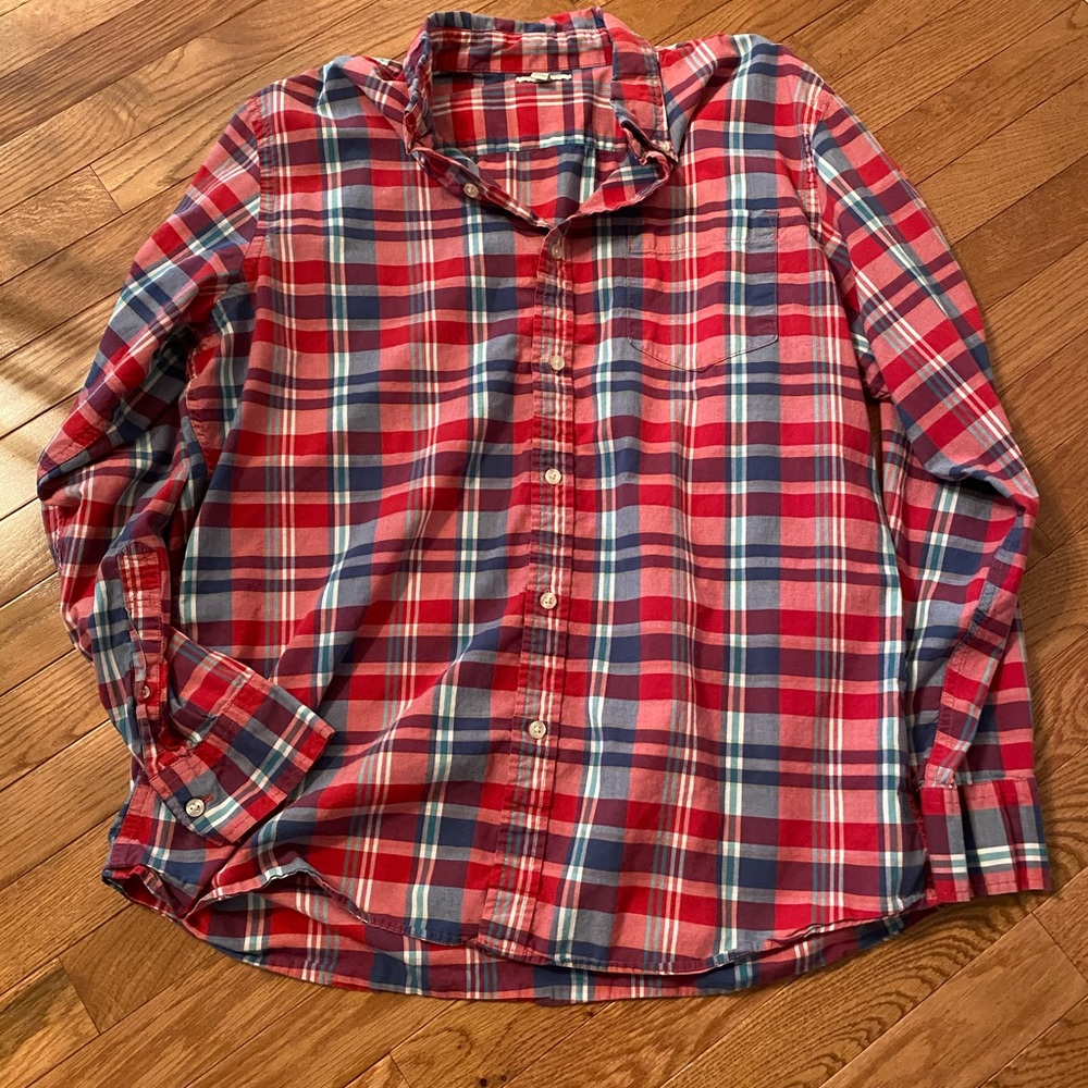 Men’s long sleeve shirt